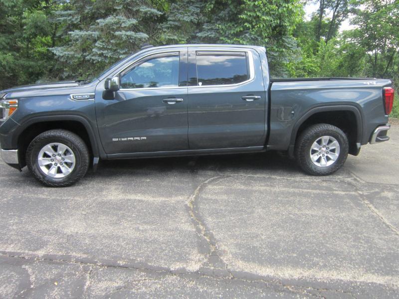 GMC Sierra 1500 SLE Crew Cab Short Box 4WD 2020