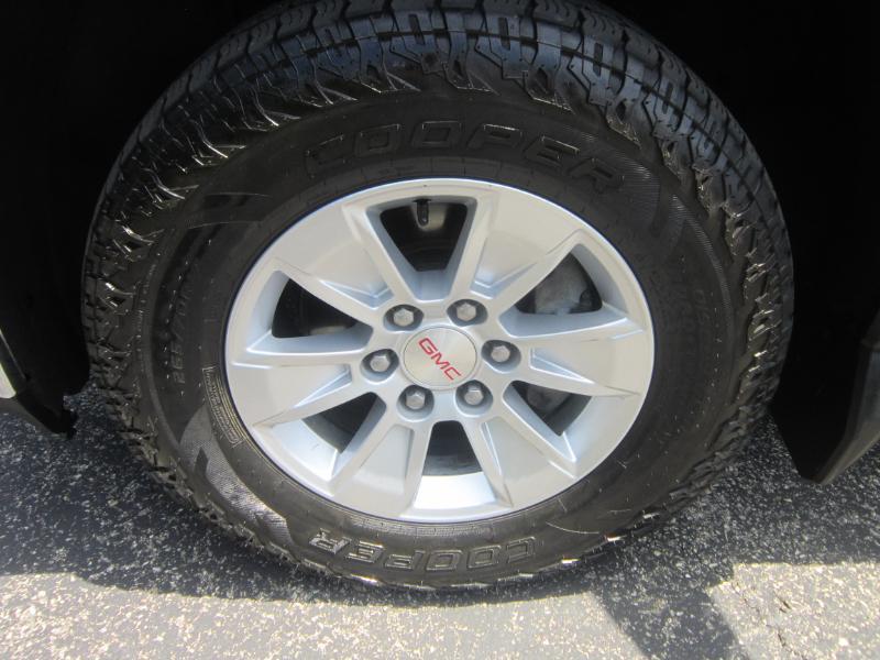 GMC Sierra 1500 SLE Crew Cab Short Box 4WD 2020