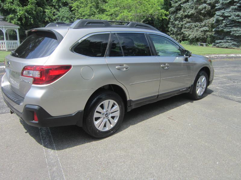 Subaru Outback 2.5i Premium 2018