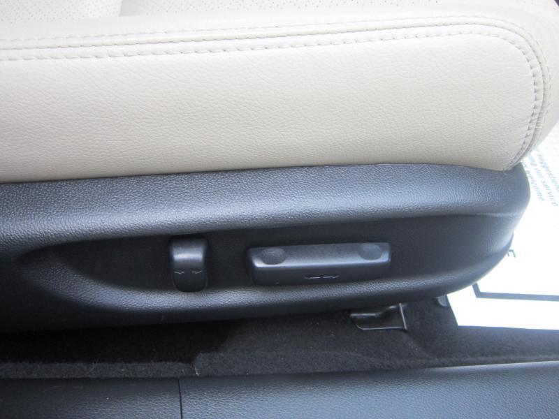 Honda Accord EX-L Sedan V6 CVT w/ Honda Sensing 6-Spd AT 2017