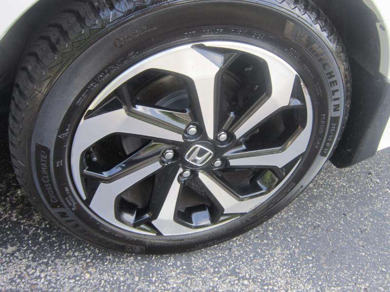 Honda Accord EX-L Sedan V6 CVT w/ Honda Sensing 6-Spd AT 2017