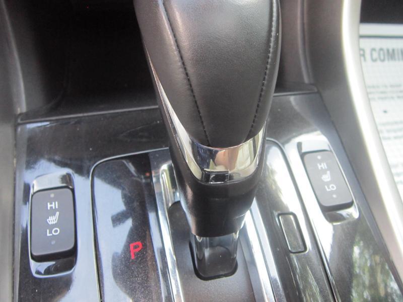 Honda Accord EX-L Sedan V6 CVT w/ Honda Sensing 6-Spd AT 2017