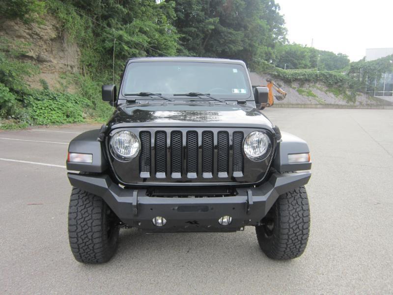 Jeep Wrangler Unlimited Sport 2018