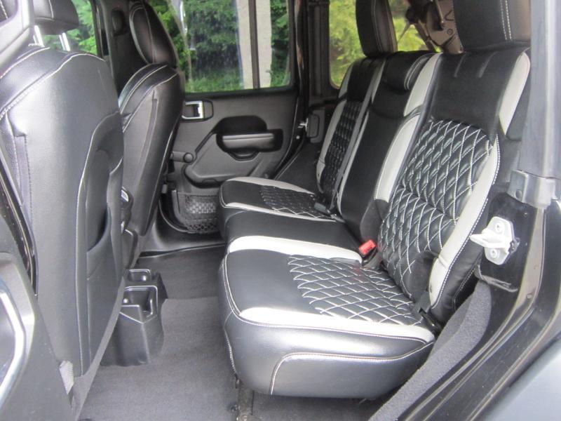 Jeep Wrangler Unlimited Sport 2018