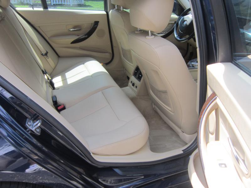 BMW 3-Series 328i xDrive Sedan SULEV 2015