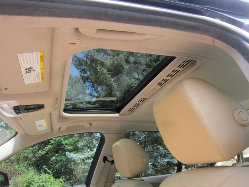 BMW 3-Series 328i xDrive Sedan SULEV 2015