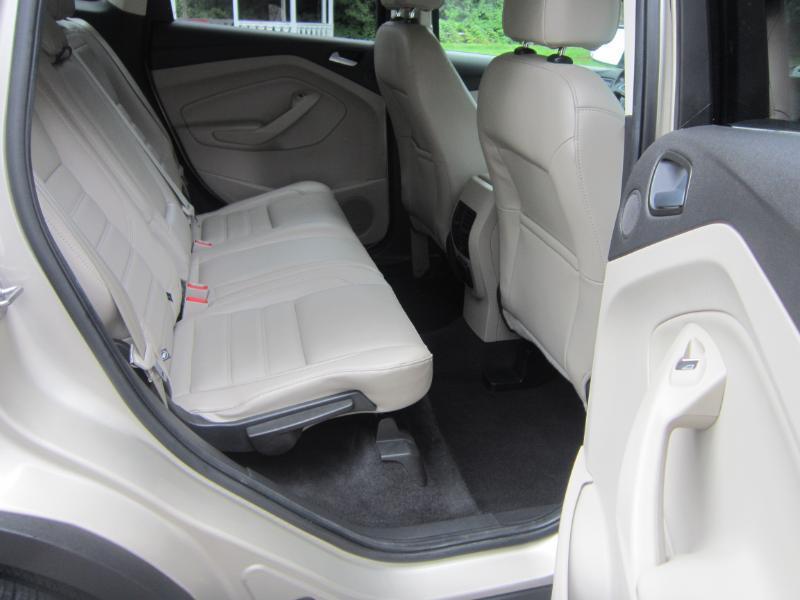 Ford Escape Titanium 4WD 2017