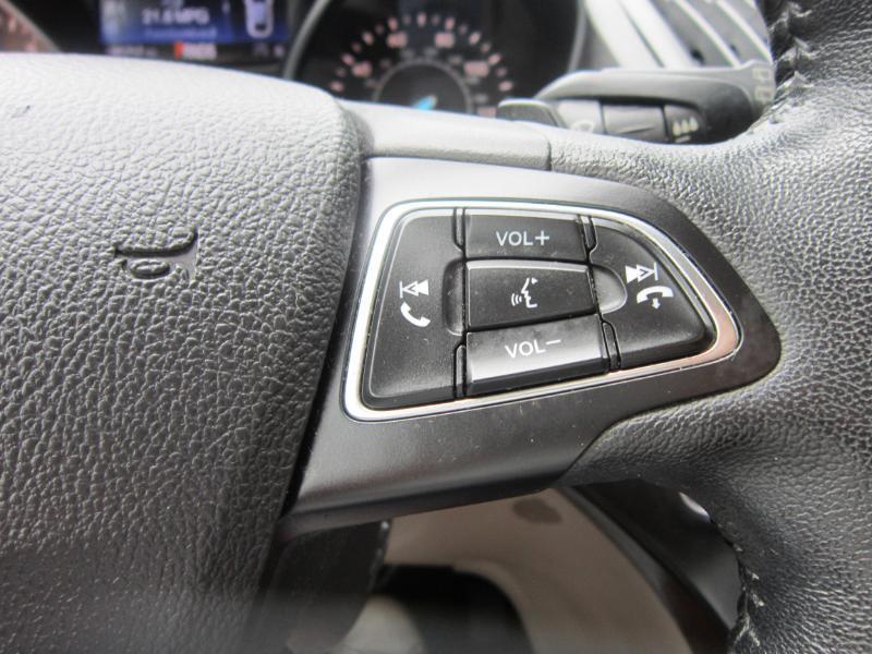Ford Escape Titanium 4WD 2017