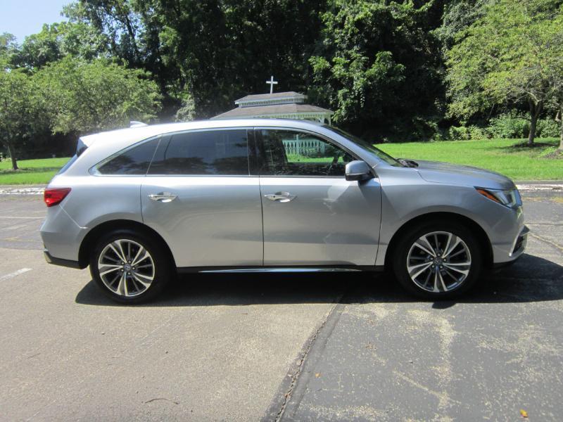 Acura MDX SH-AWD 9-Spd AT w/Tech Package 2017