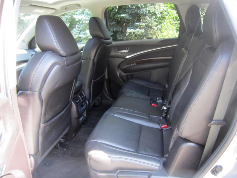 Acura MDX SH-AWD 9-Spd AT w/Tech Package 2017