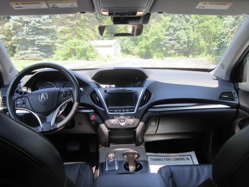 Acura MDX SH-AWD 9-Spd AT w/Tech Package 2017