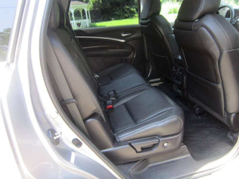 Acura MDX SH-AWD 9-Spd AT w/Tech Package 2017