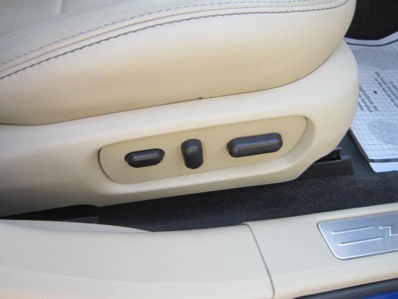 Ford Taurus Limited AWD 2013