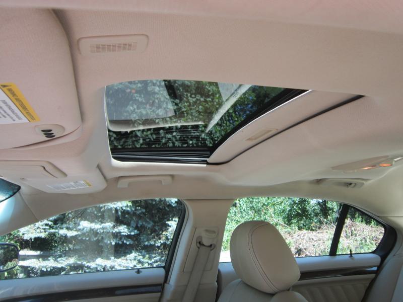 Ford Taurus Limited AWD 2013