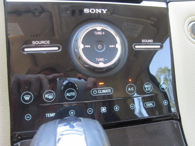 Ford Taurus Limited AWD 2013