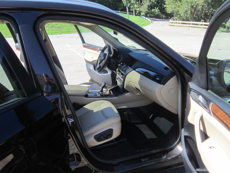 BMW X3 photo 8