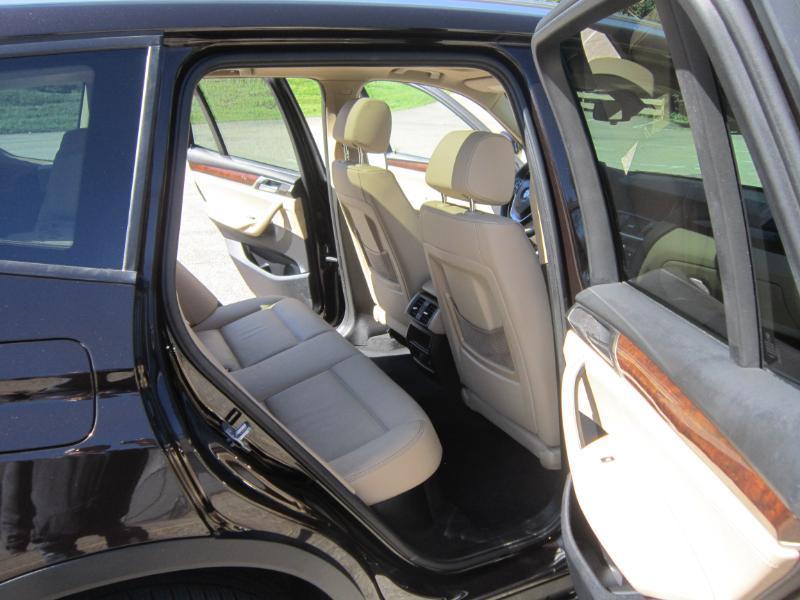 BMW X3 photo 9