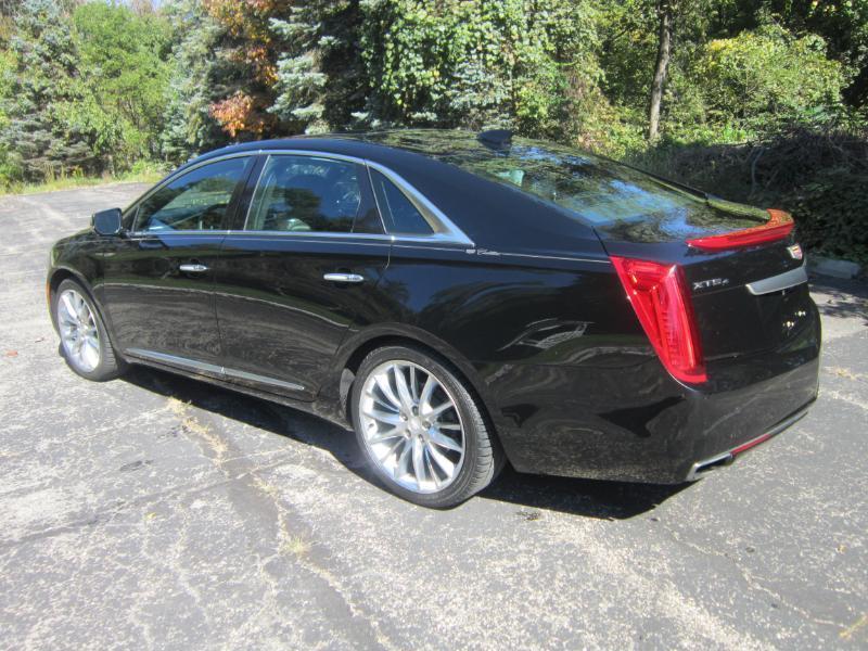 Cadillac XTS Platinum AWD 2016