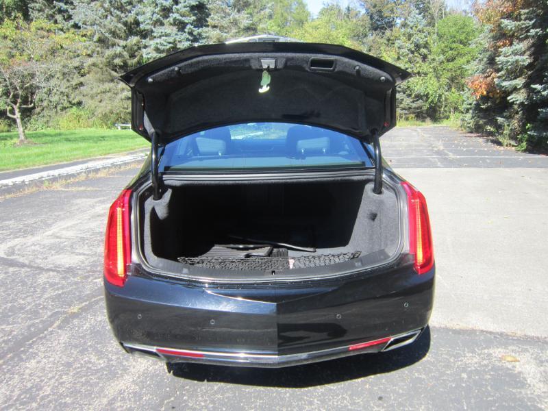 Cadillac XTS Platinum AWD 2016