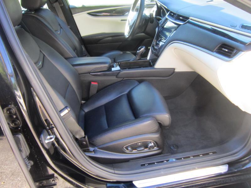 Cadillac XTS Platinum AWD 2016