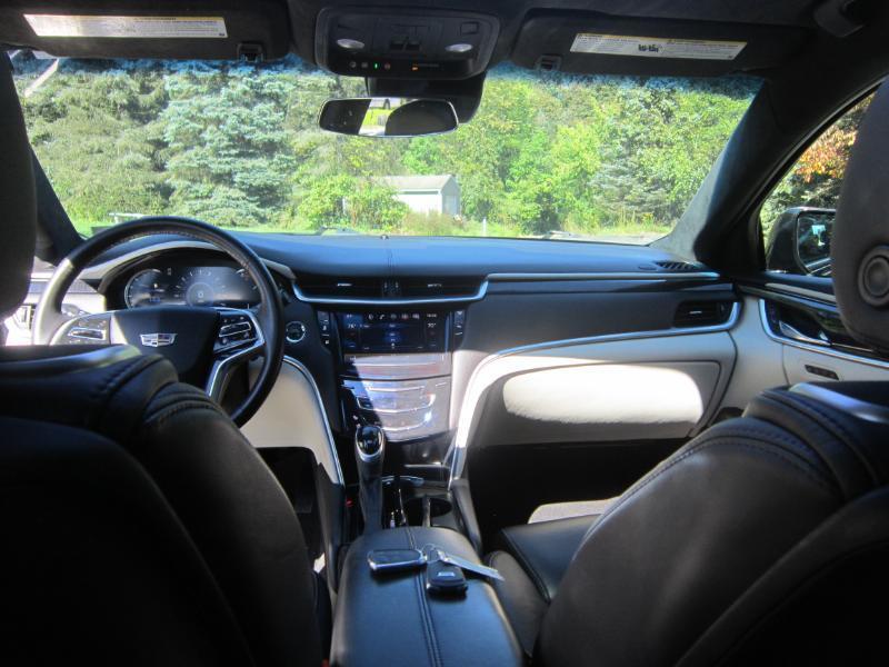 Cadillac XTS Platinum AWD 2016