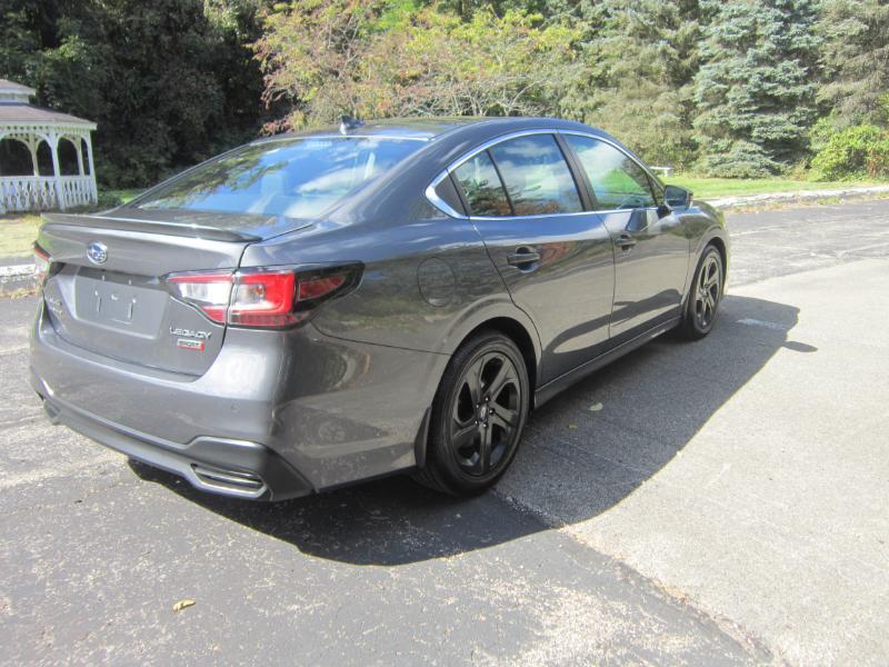 Subaru Legacy Sport 2020