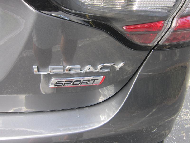 Subaru Legacy Sport 2020