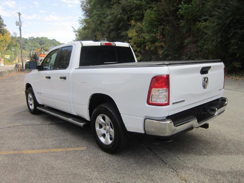 RAM 1500 Big Horn Quad Cab 4WD 2024