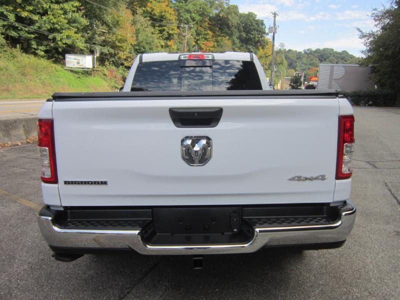 RAM 1500 Big Horn Quad Cab 4WD 2024