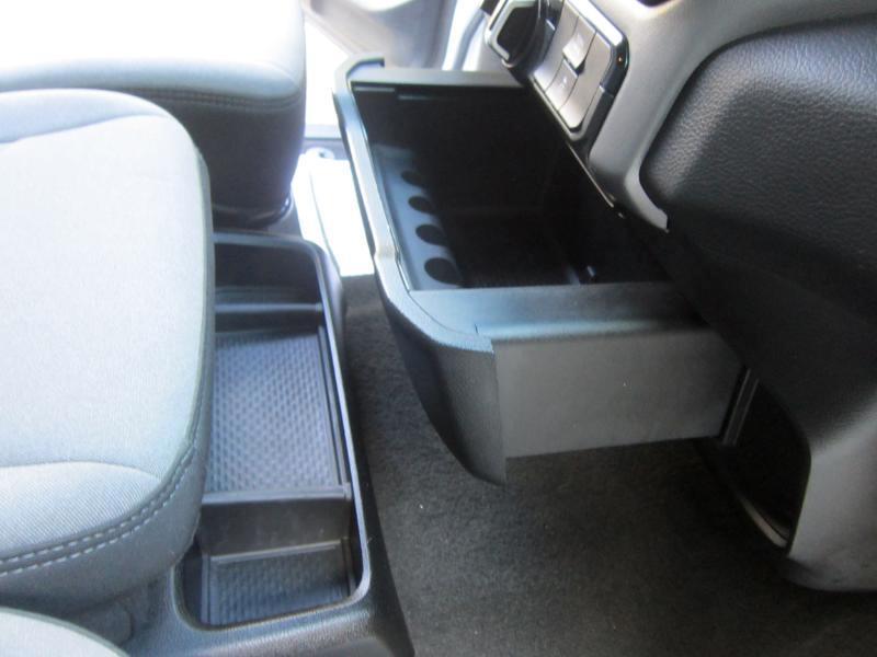 RAM 1500 Big Horn Quad Cab 4WD 2024