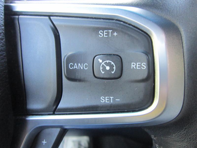 RAM 1500 Big Horn Quad Cab 4WD 2024