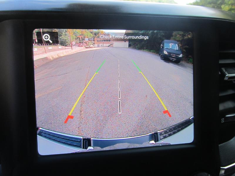 RAM 1500 Big Horn Quad Cab 4WD 2024