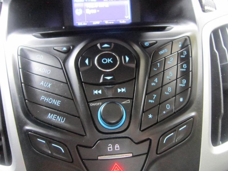 Ford Focus SE Sedan 2013