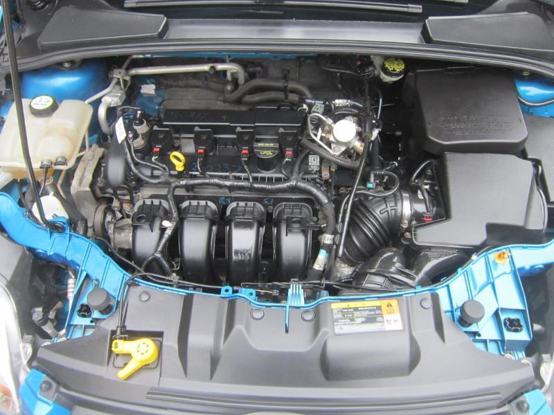 Ford Focus SE Sedan 2013