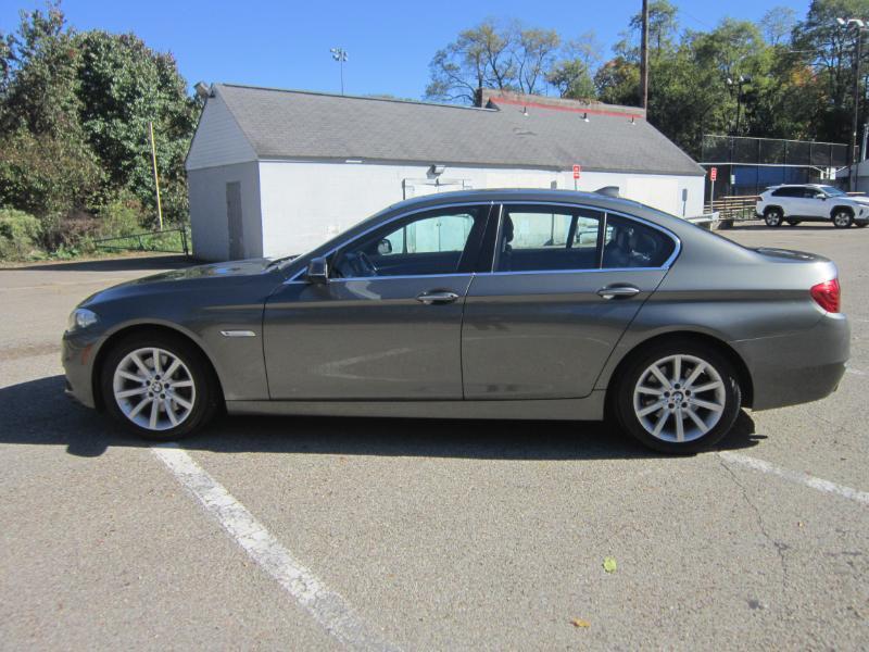 BMW 5-Series 535i xDrive 2014