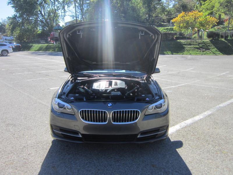 BMW 5-Series 535i xDrive 2014