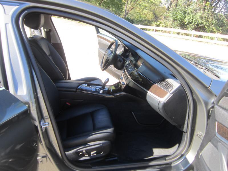 BMW 5-Series 535i xDrive 2014
