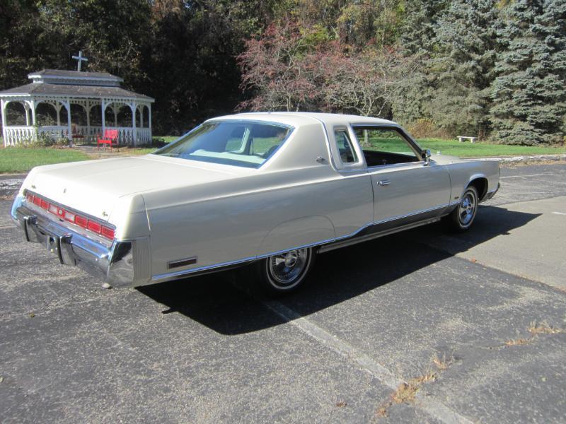 Chrysler New Yorker  1974