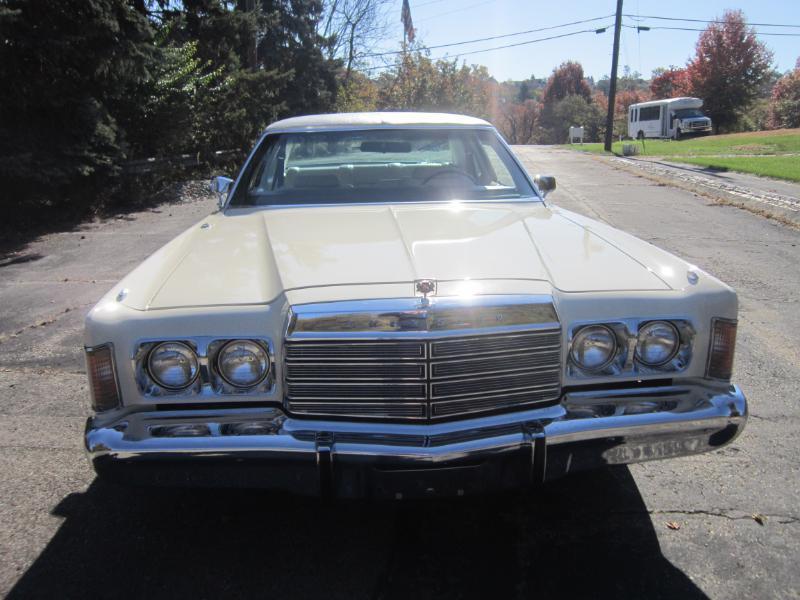 Chrysler New Yorker  1974