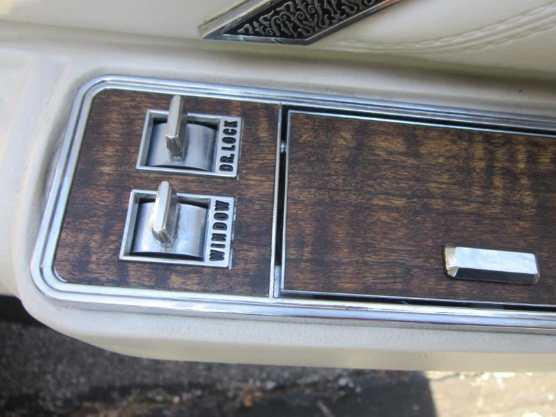 Chrysler New Yorker  1974