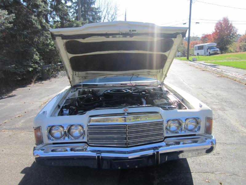 Chrysler New Yorker  1974