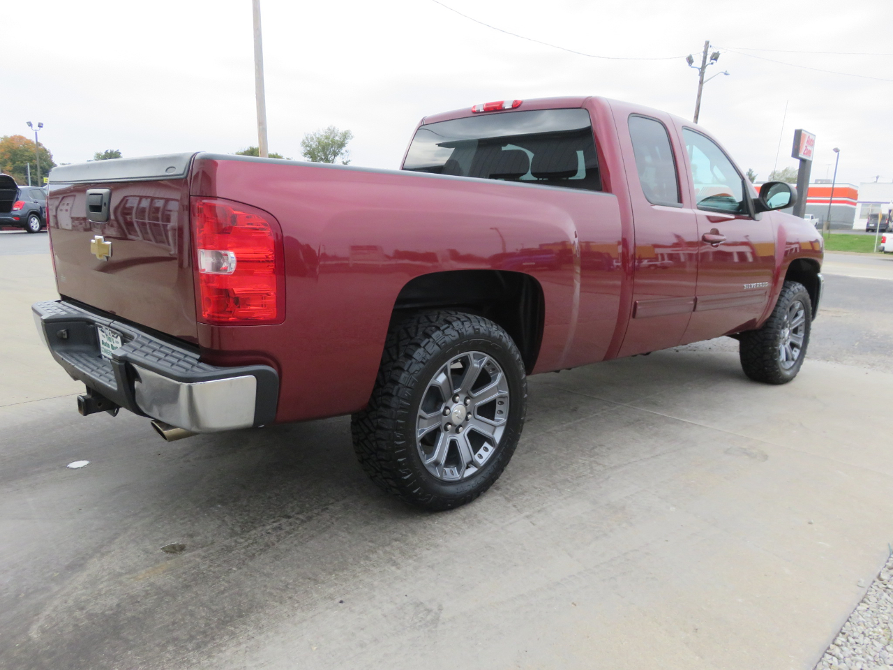 Chevrolet Silverado 1500 4WD Ext Cab 143.5" LT 2013 Chevrolet Silverado 1500 4WD Ext Cab 143.5" LT 2013