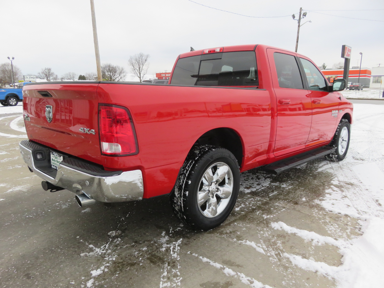 RAM 1500 Classic Big Horn 4x4 Crew Cab 6'4" Box 2019