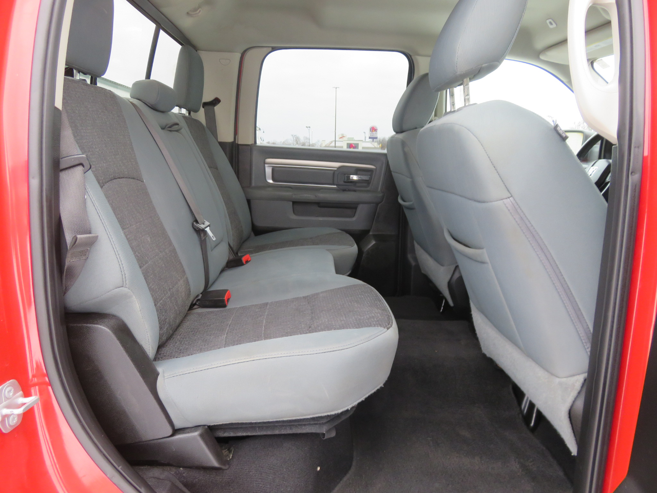 RAM 1500 Classic Big Horn 4x4 Crew Cab 6'4" Box 2019