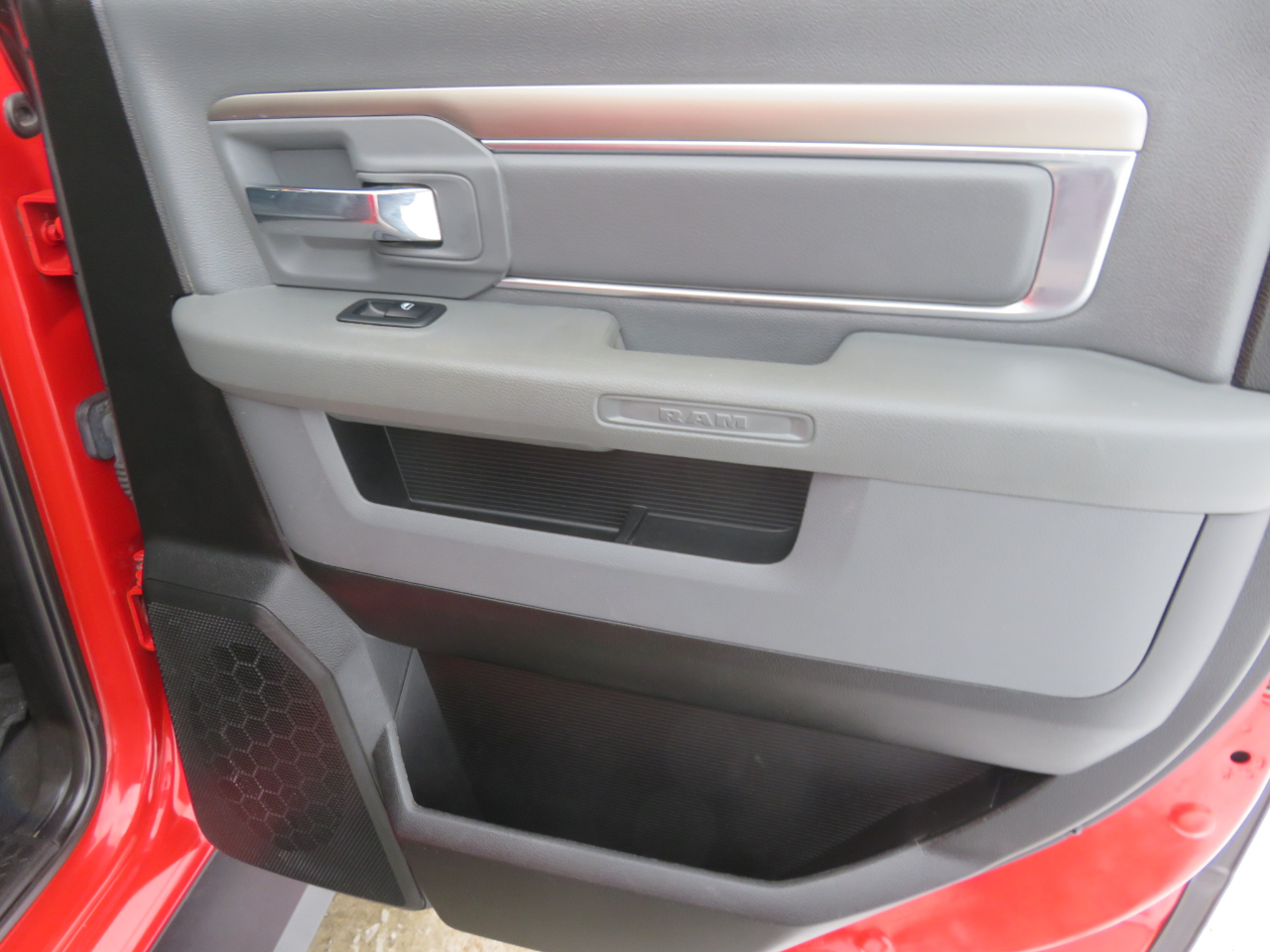 RAM 1500 Classic Big Horn 4x4 Crew Cab 6'4" Box 2019