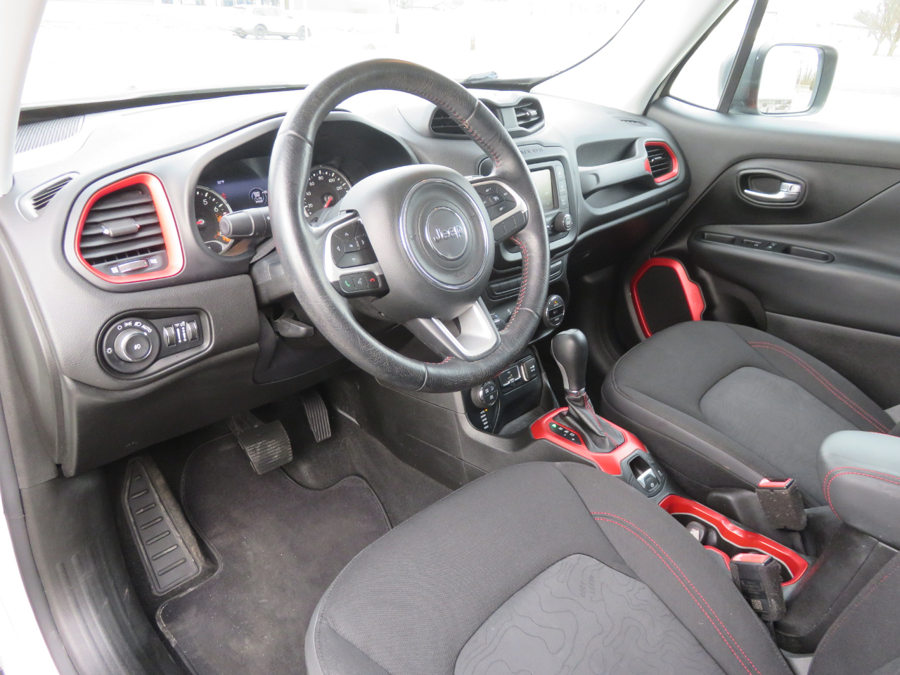 Jeep Renegade 4WD 4dr Trailhawk 2015