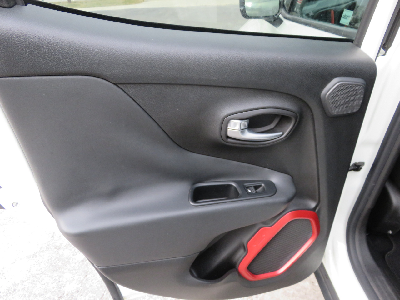 Jeep Renegade 4WD 4dr Trailhawk 2015