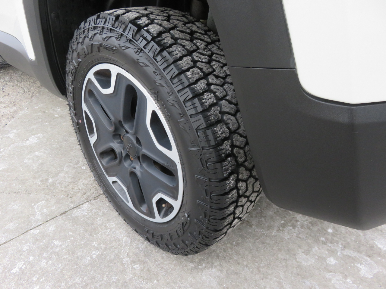 Jeep Renegade 4WD 4dr Trailhawk 2015