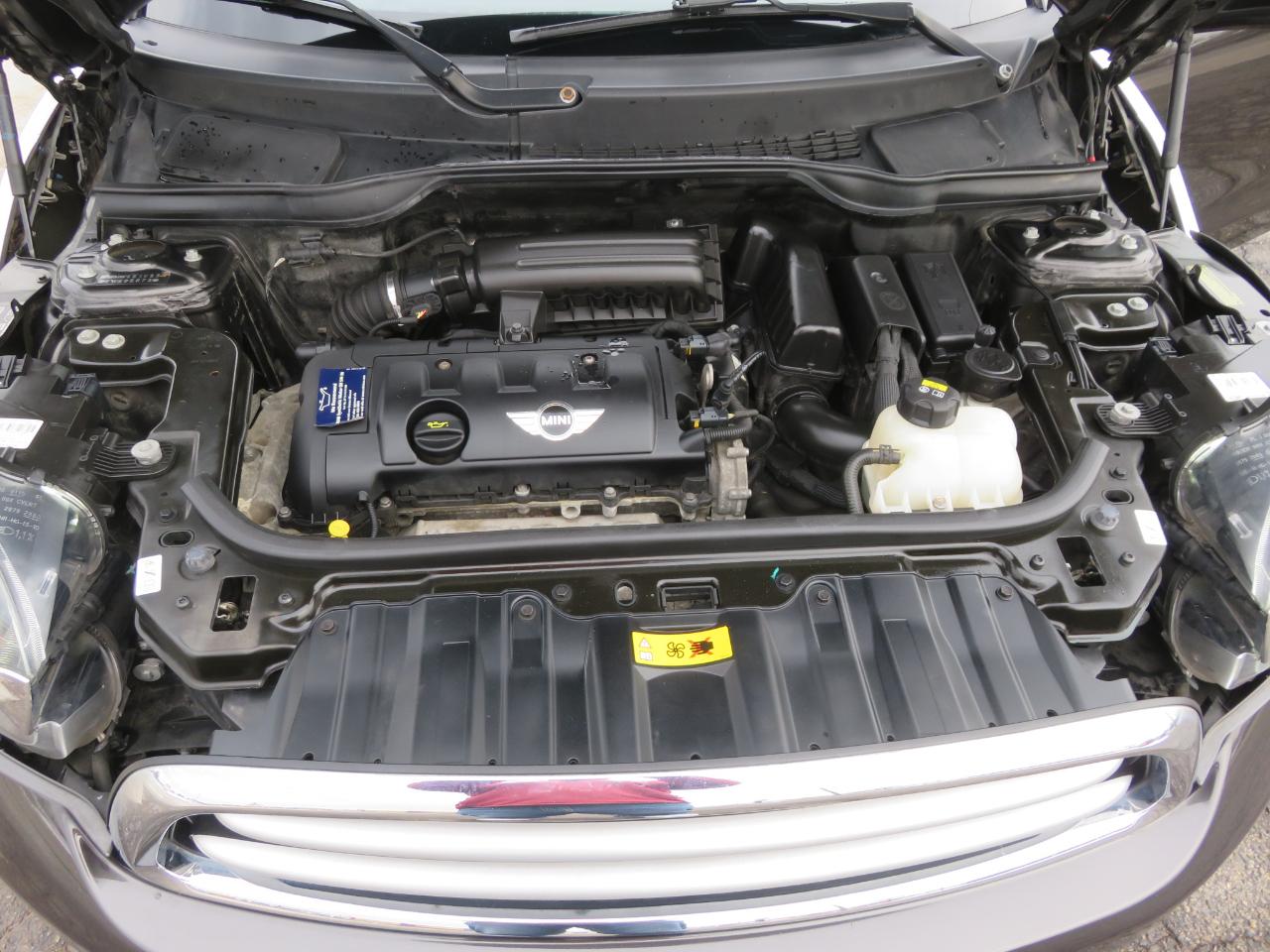 MINI Cooper Paceman FWD 2dr 2015