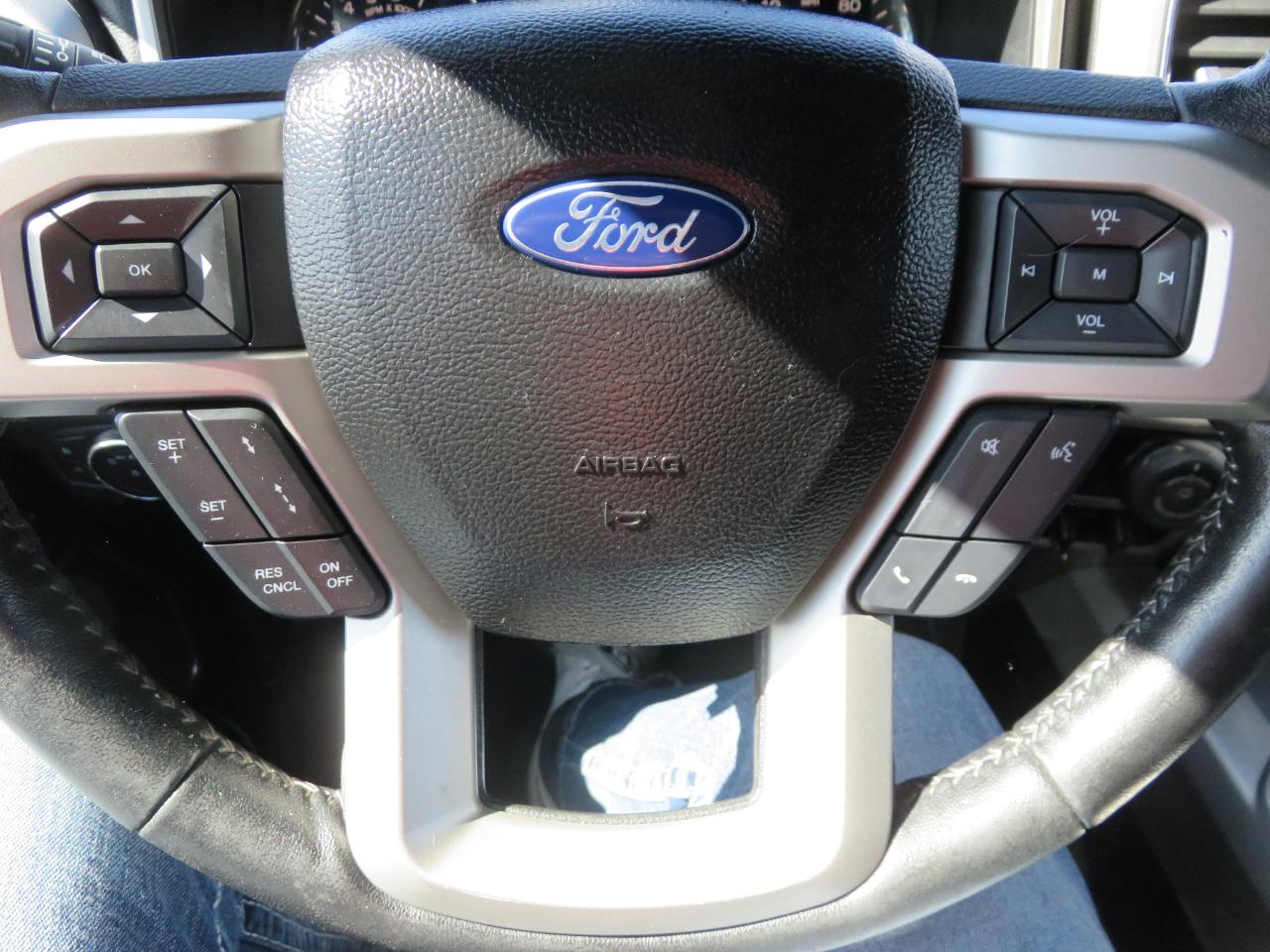 Ford F-150 Lariat 4WD SuperCrew 6.5' Box 2017